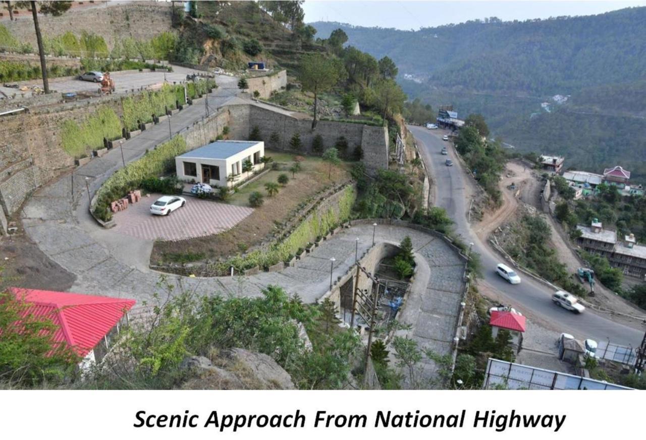 2BHK Furnished Apartment/Near Kasauli/Barog/Luv Fun&Adventure Solan Exterior foto