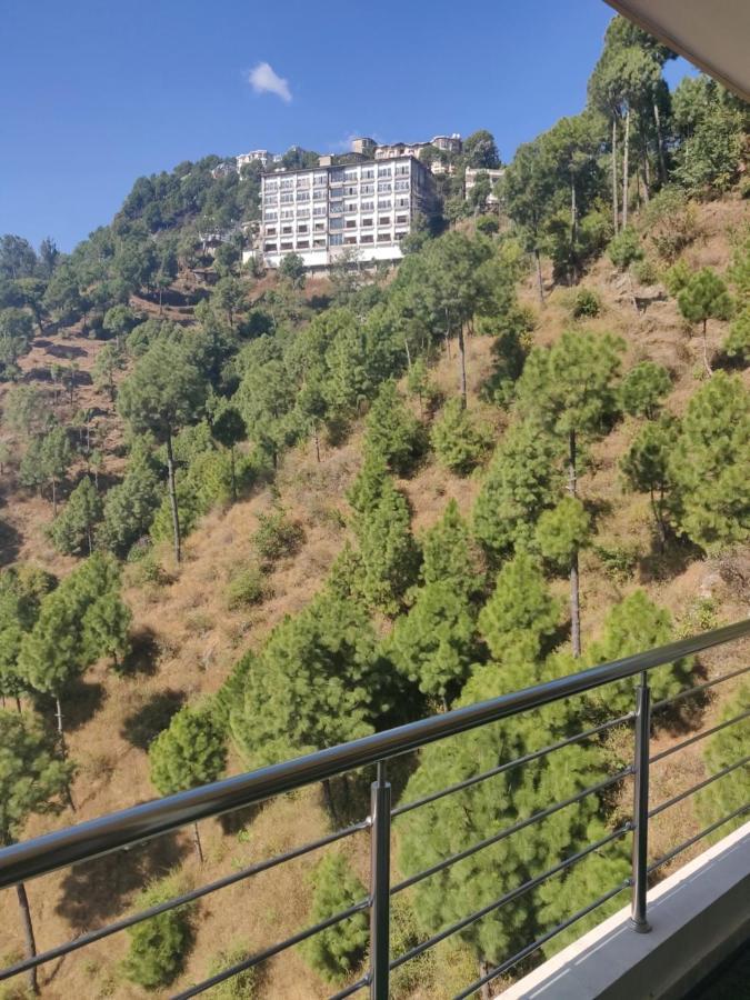2BHK Furnished Apartment/Near Kasauli/Barog/Luv Fun&Adventure Solan Exterior foto